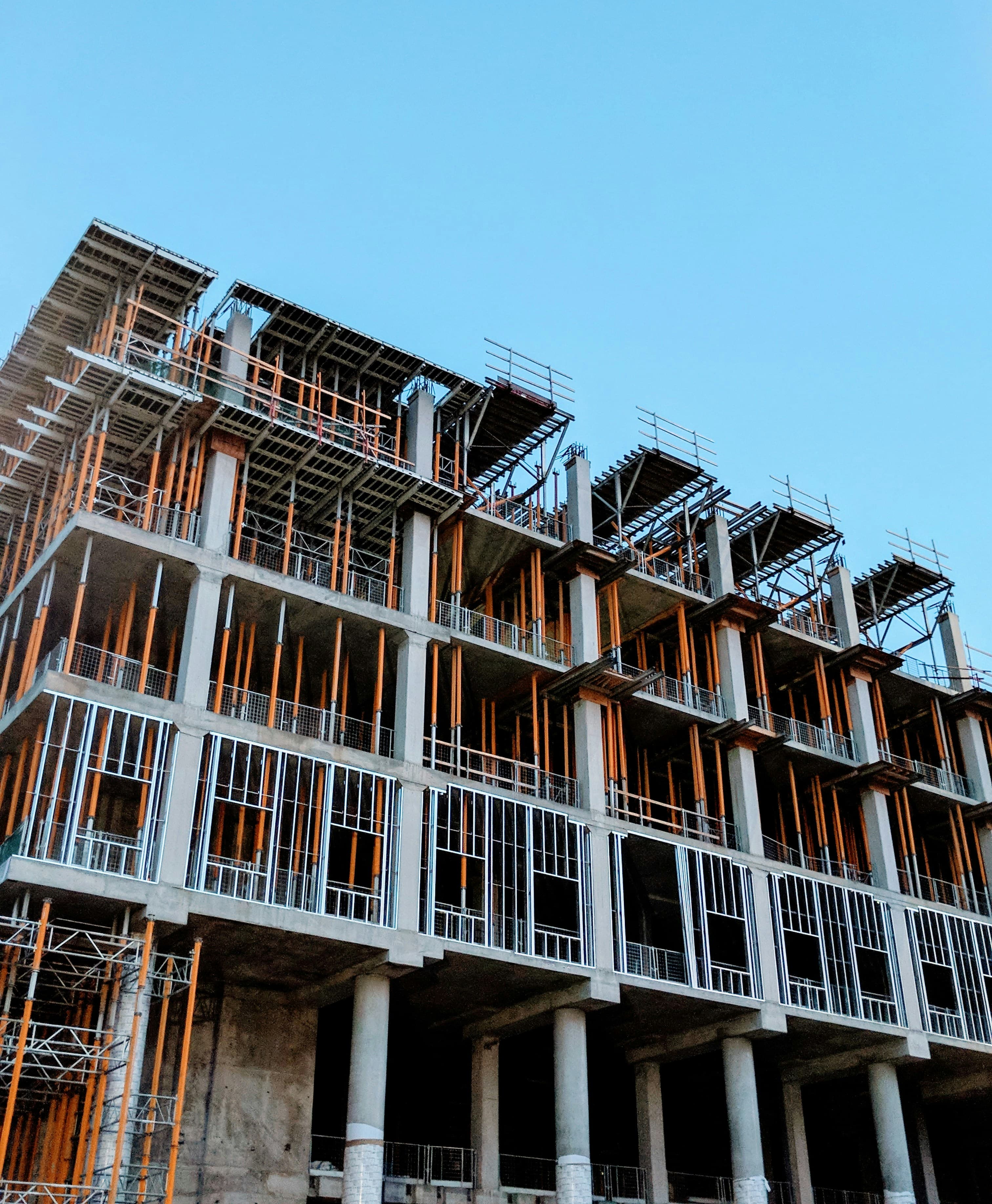 De-risk property development
